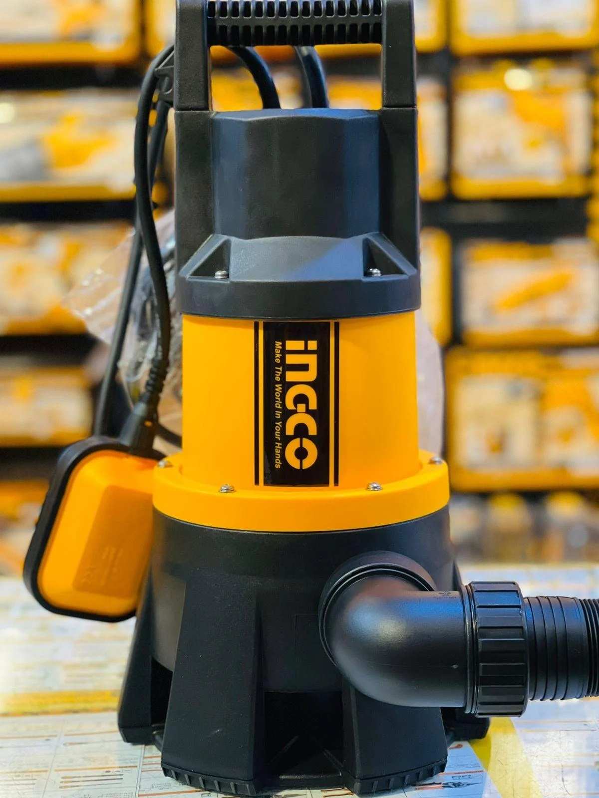 POMPE DE RELEVAGE SUBMERSIBLE 1000W POUR PUIT ET EAU SALE SPD10001